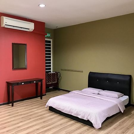 Ss Homestay Borneo Housing Sl4 Kampung Nombor Dua المظهر الخارجي الصورة